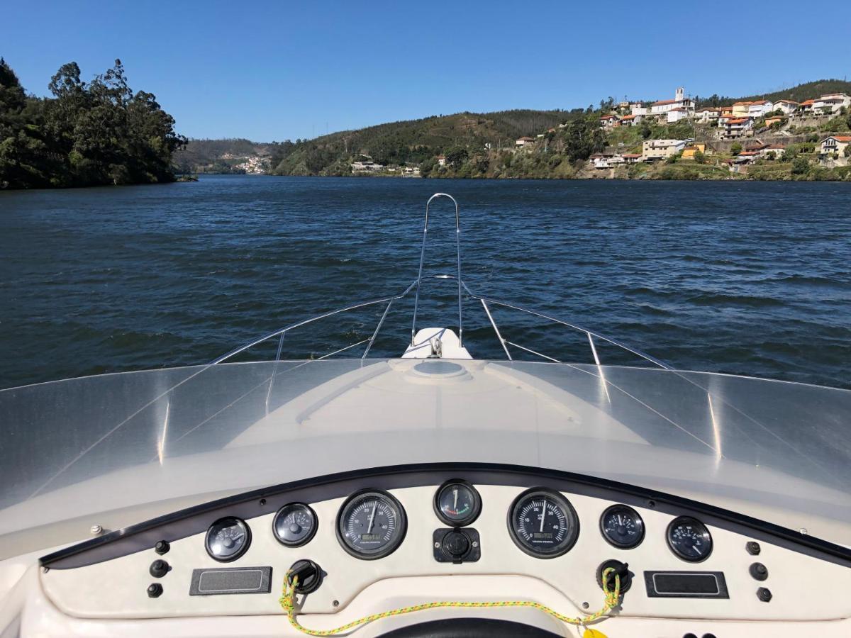 Aquadouro Yacht Radames - Sleep Boat Experience Hotel Castelo de Paiva Bagian luar foto