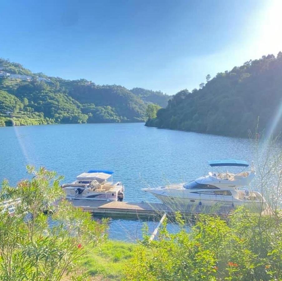 Aquadouro Yacht Radames - Sleep Boat Experience Hotel Castelo de Paiva Bagian luar foto